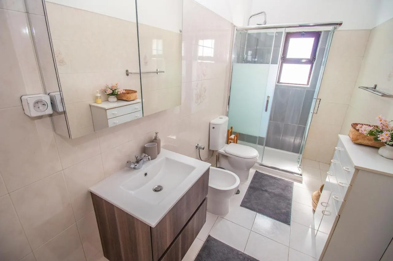 Apartment Close To Golf, Beaches, Quinta Lago, Vale Lobo, Quarteira And Vilamoura Quinta do Lago